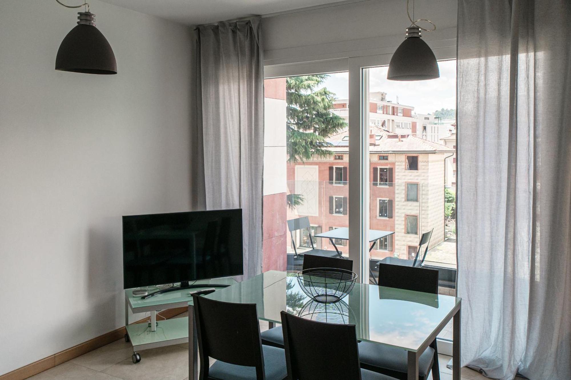 Roggia Apartments By Quokka 360 - Central Flats With Parking Space Lugano Kültér fotó